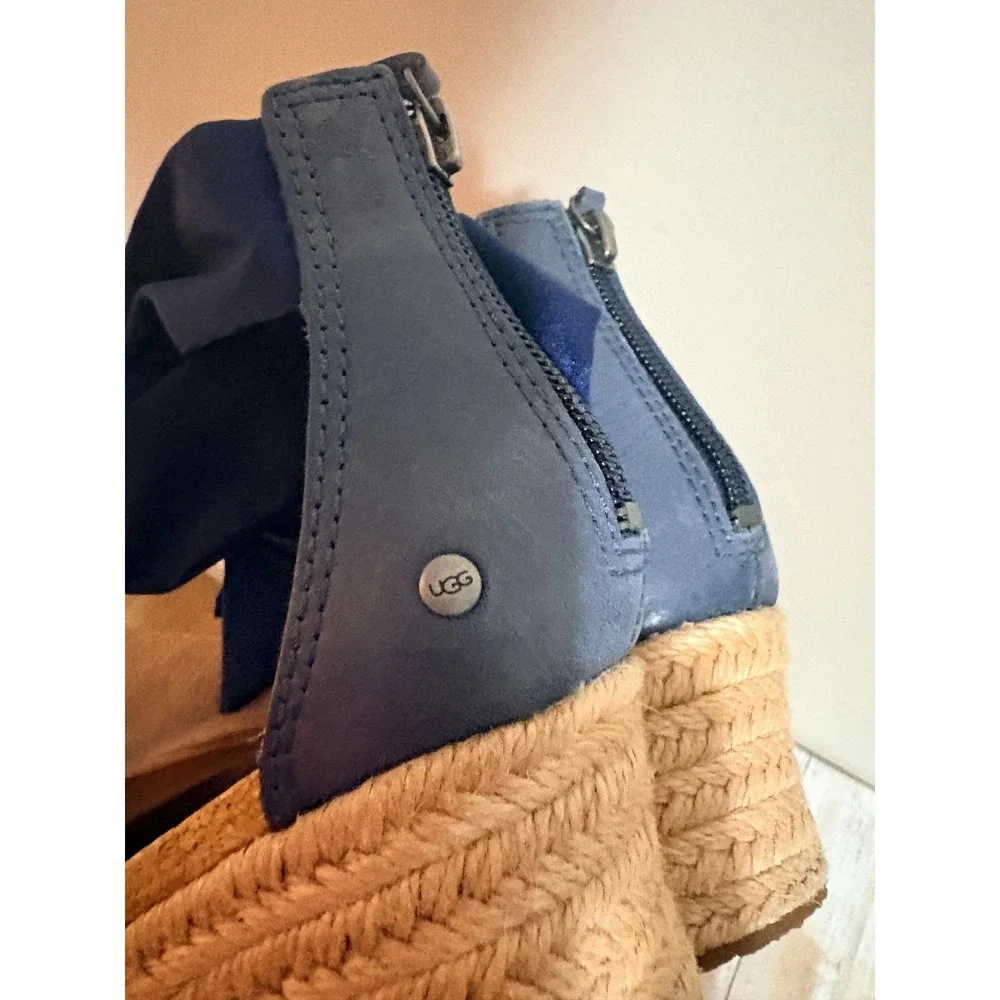 UGG Trina Espadrille Wedge Sandals Womens 9 Navy Blue Excellent Bow Ankle Wrap